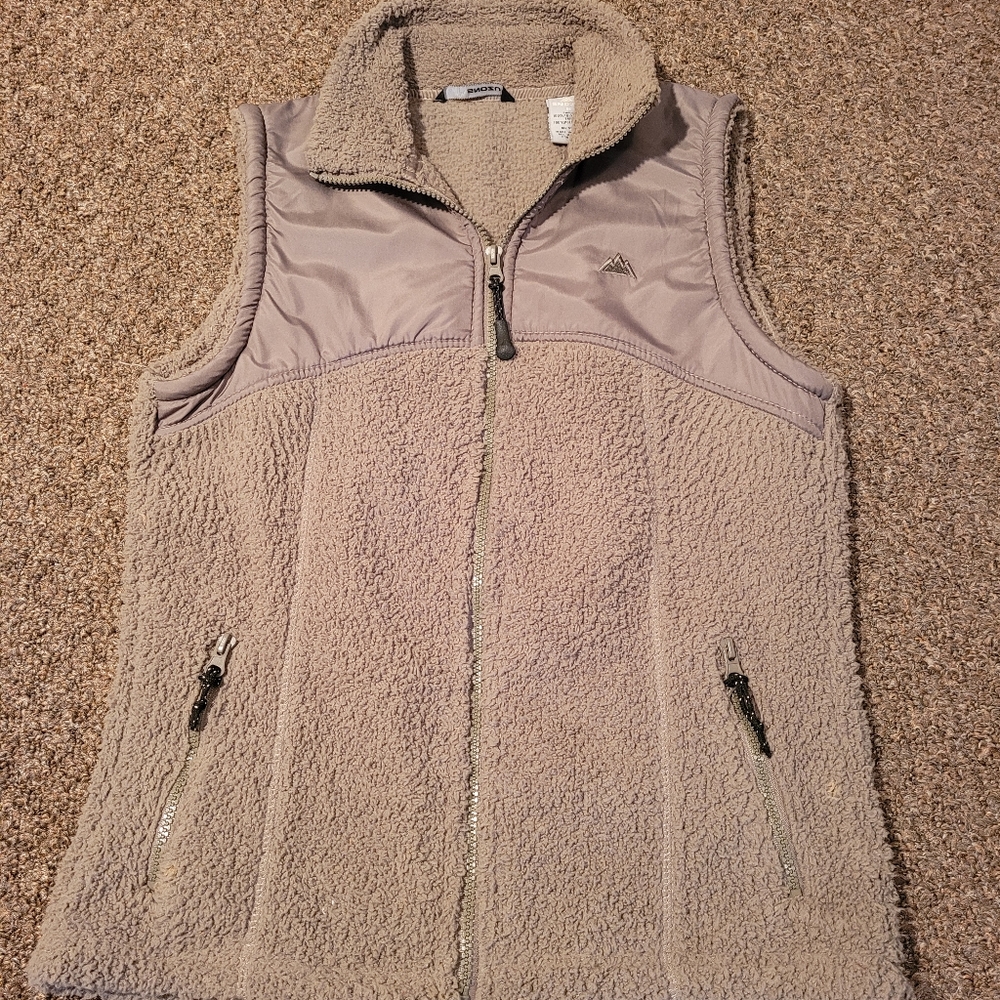 Snozu Light Brown Vest